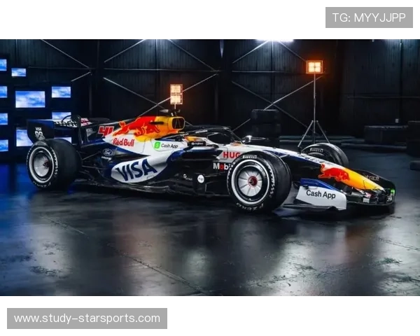 F1最新赛季动向揭秘顶尖车队策略与车手竞争趋势